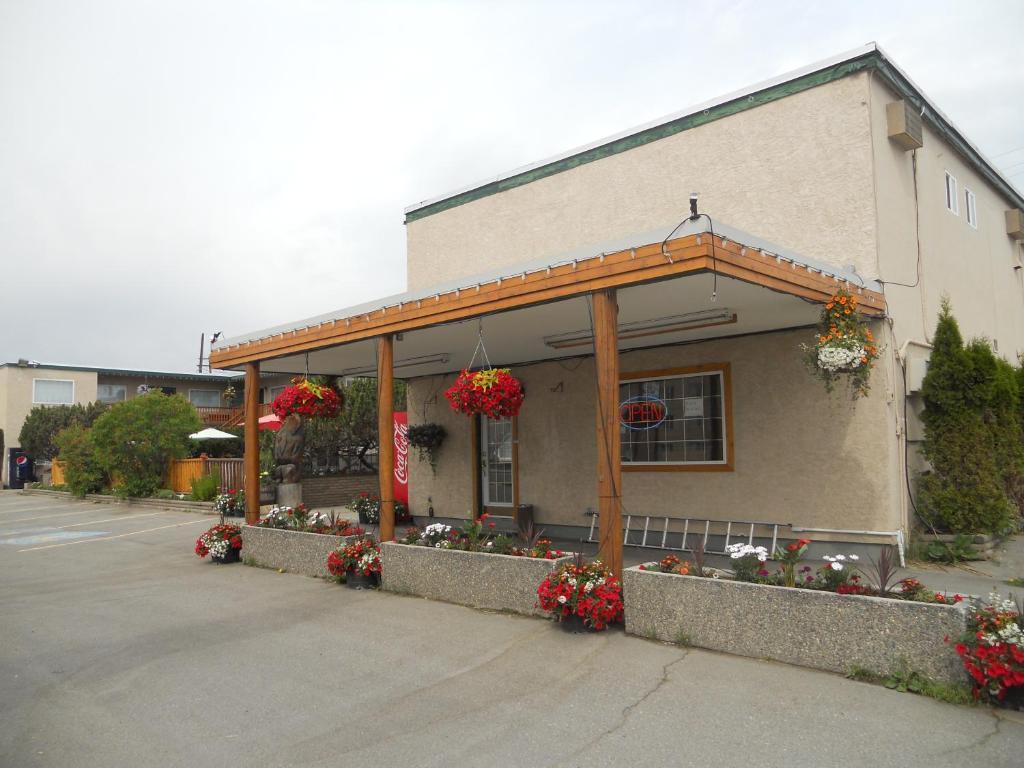 Lazy Bear Lodge Кранбрук Екстер'єр фото
